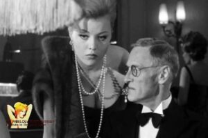 M_Nolan_HArd Days0000 M_Nolan_HArd Days0000