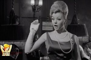 M_Nolan_HArd Days0001 M_Nolan_HArd Days0001